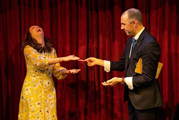 Matt Vizio Stand-up Magic