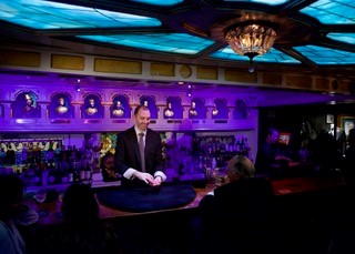 Matt Vizio Strolling Magic